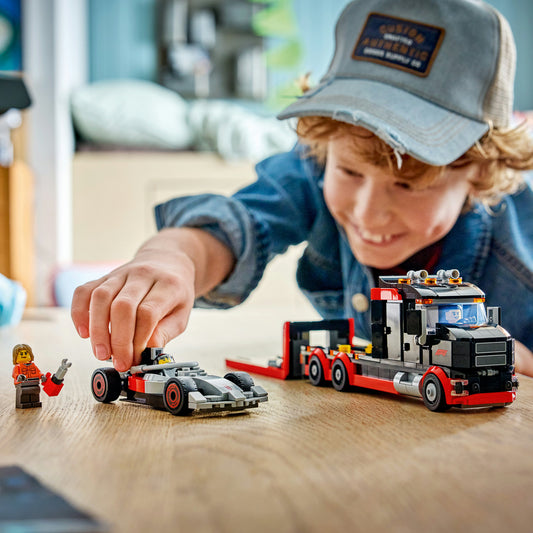 LEGO City F1 Displaytruck met Audi F1 Racewagen Speelgoed voor Kinderen - Bouwpakket met 3 Minifiguren en Voertuigliftfunctie - Cadeau voor Jongens vanaf 7 Jaar en Motorsport Fans - 60493