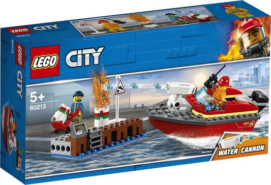 LEGO Brandweer In actie in de haven, met boot 60213 City LEGO CITY BRANDWEER @ 2TTOYS | Official LEGO shopšš„° LEGO ā¬. 12.49