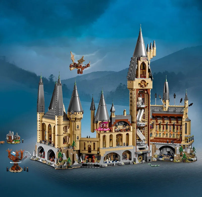 LEGO Het Kasteel Zweinstein met 6.000 stenen 71043 Harry Potter (USED)