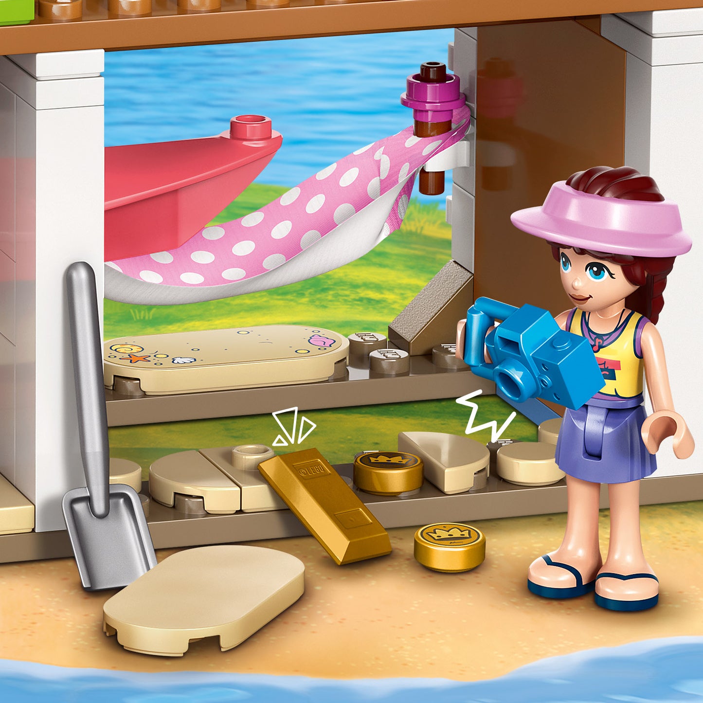 LEGO® Friends Strandhuis met Zeehonden - Bouwset met 3 Minipoppetjes en 2 Zeehondenfiguren - 42699