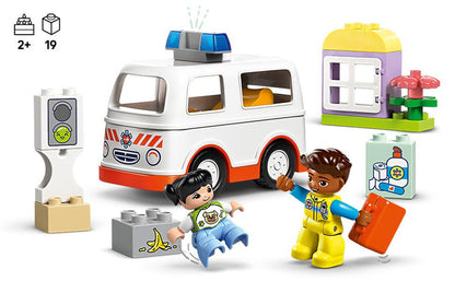 LEGO Ambulance met chauffeur 10447 DUPLO (Pre-Order: Januari 2025)