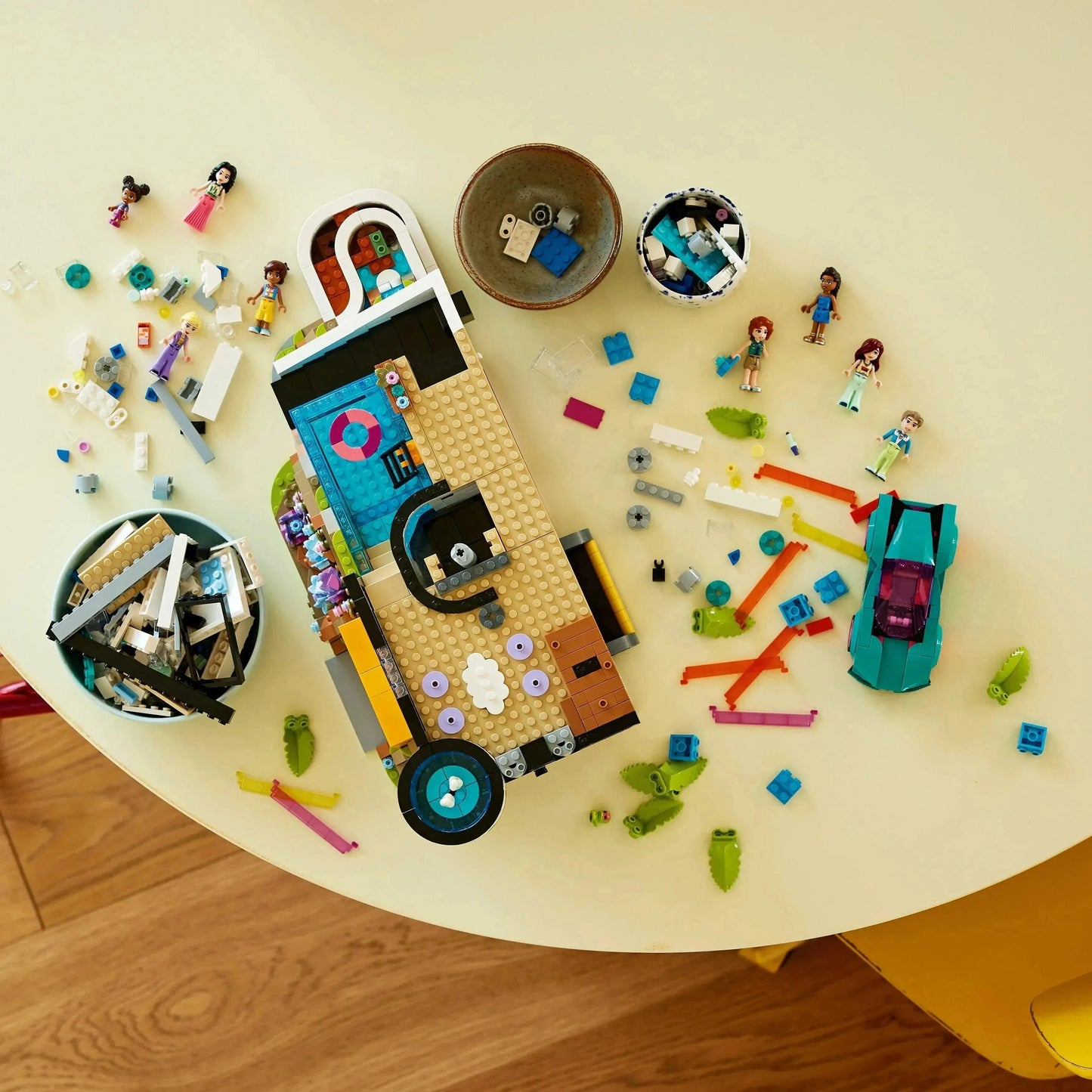 LEGO Andrea's Futuristic Villa 42639 Friends