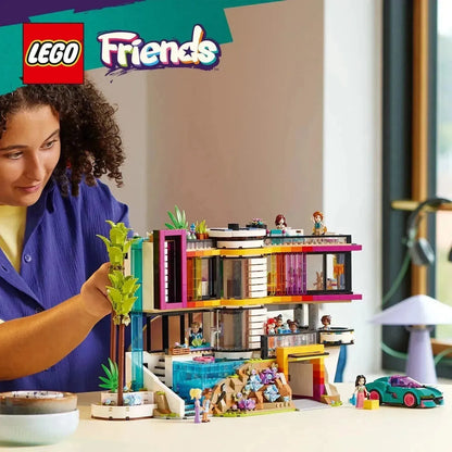 LEGO Andrea's Futuristic Villa 42639 Friends