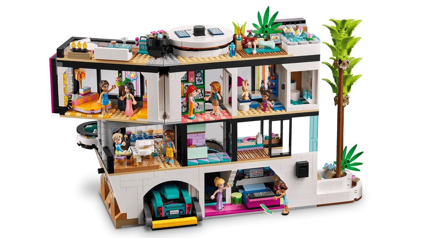 LEGO Andrea's Futuristic Villa 42639 Friends