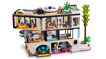LEGO Andrea's Futuristic Villa 42639 Friends