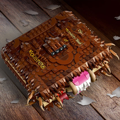 LEGO Het Monsterlijke Monsterboek 76449 Harry Potter