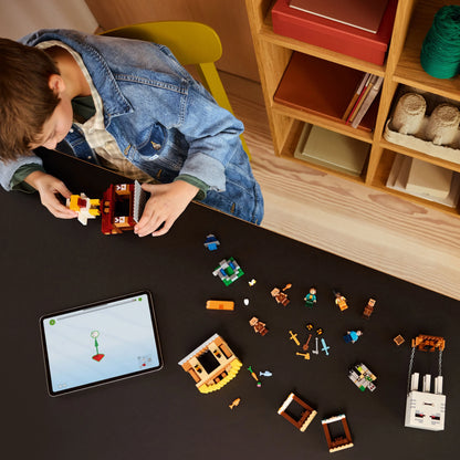 LEGO De Ghast-ballon aanval op het dorp 21273 Minecraft