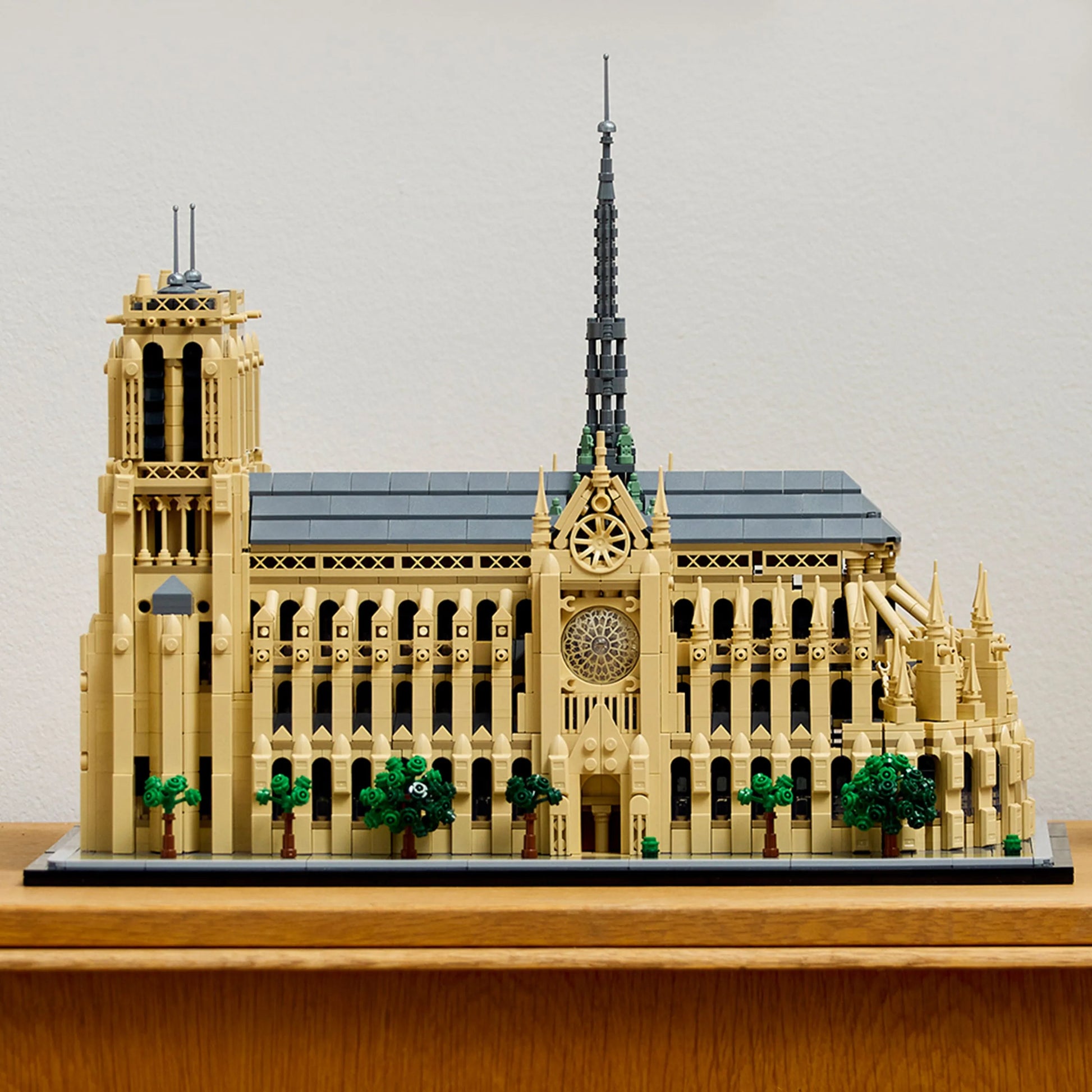 LEGO 21061 Notre Dame Kathedraal met verlichting 💡 @ 2TTOYS | Official LEGO shop😊🥰 2TTOYS | Official LEGO shop😊🥰 €. 259.98