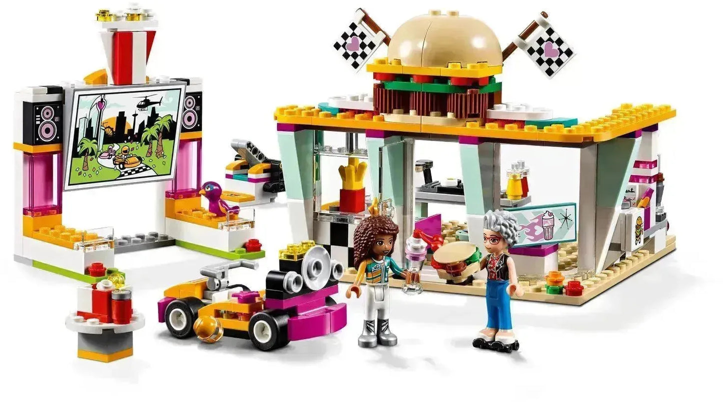 LEGO Drive In Hamburger restaurant 41349 Friends LEGO FRIENDS @ 2TTOYS | Official LEGO shop😊🥰 LEGO €. 29.99