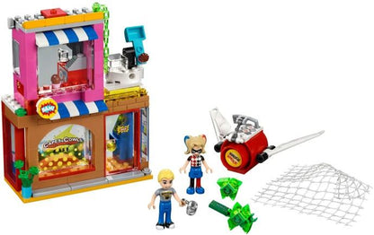 LEGO Harley Quinn schiet te hulp 41231 Superheroes Girls LEGO SUPERHEROES @ 2TTOYS LEGO €. 29.49