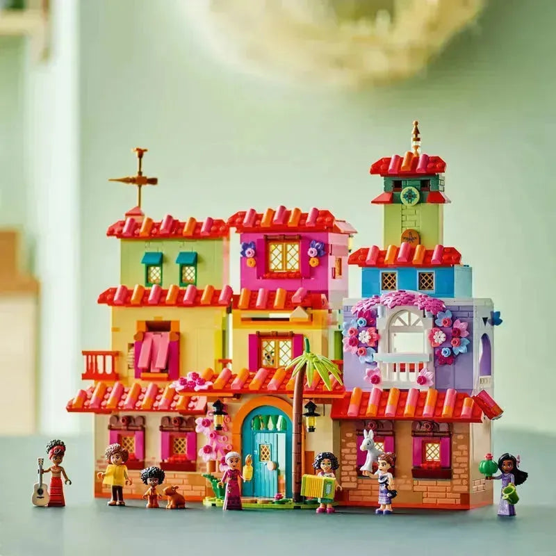 LEGO Het magische huis van de familie Madrigal 43245 Disney LEGO DISNEY @ 2TTOYS | Official LEGO shop😊🥰 LEGO €. 135.98