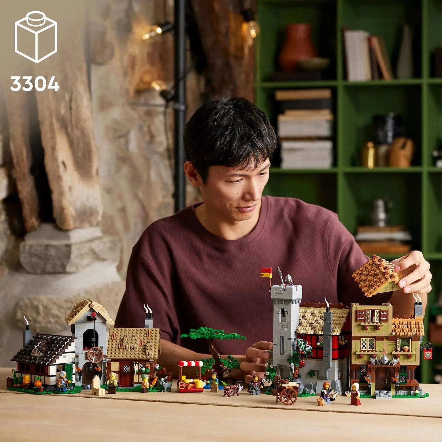 LEGO Middeleeuws stadsplein 10332 Icons LEGO ICONS @ 2TTOYS | Official LEGO shop😊🥰 LEGO €. 229.99