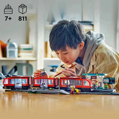 LEGO Stadstram en station 60423 City LEGO CITY @ 2TTOYS | Official LEGO shop😊🥰 LEGO €. 76.49