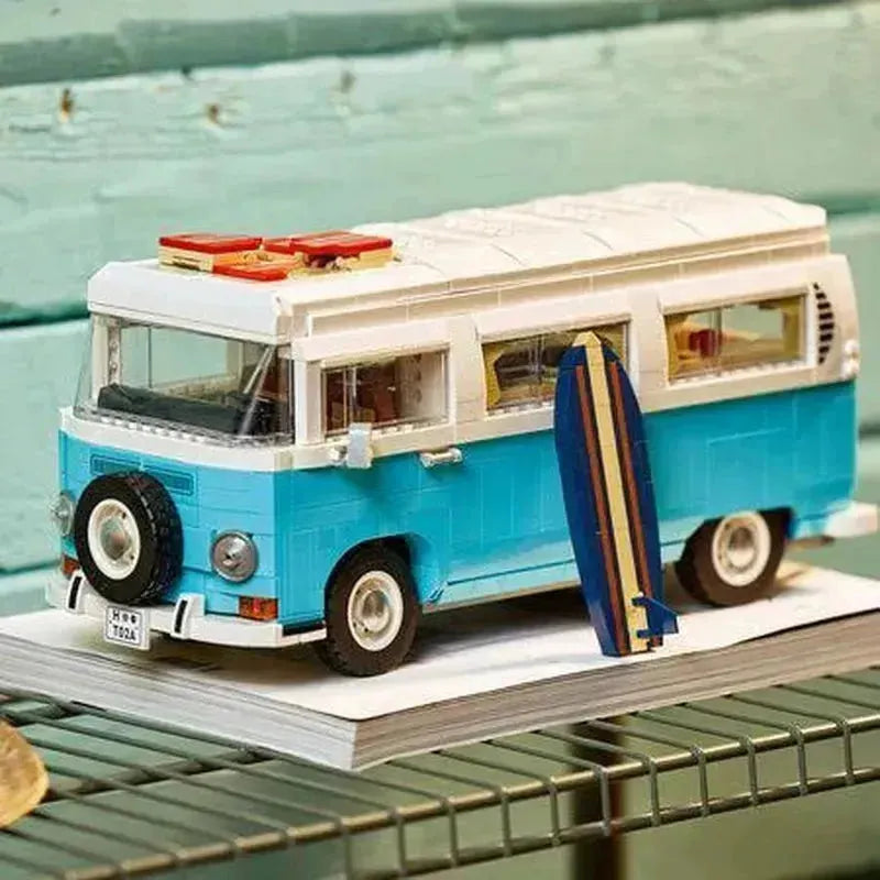 LEGO Volkswagen T2A Camper Van VW (2021) 10279 Creator Expert LEGO CREATOR EXPERT @ 2TTOYS | Official LEGO shop😊🥰 LEGO €. 179.99