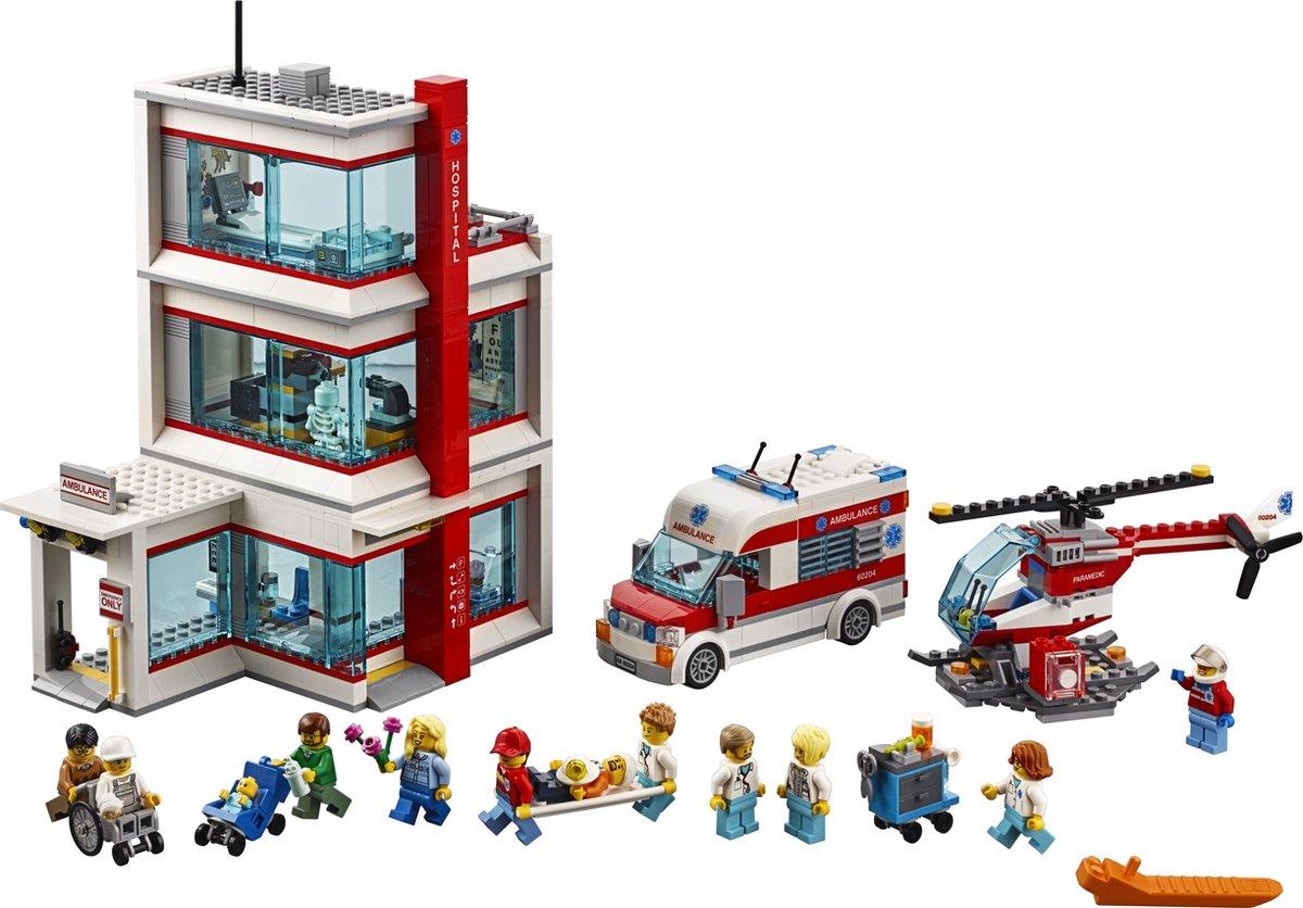 LEGO Ziekenhuis met ambulance en helikopter 60204 City LEGO CITY VILLE @ 2TTOYS LEGO €. 119.49