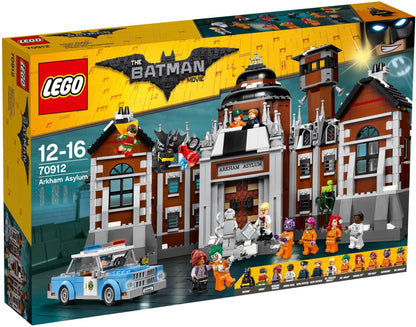 LEGO Arkham Asylum 70912 Batman LEGO BATMAN @ 2TTOYS LEGO €. 99.99