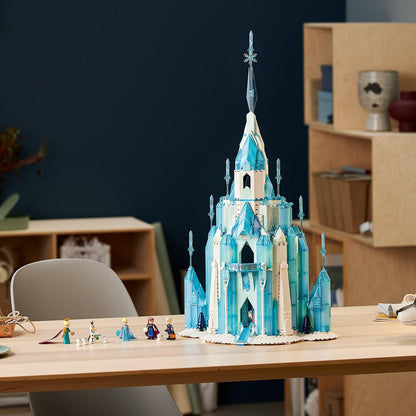 LEGO Frozen Het IJs kasteel van Arendelle 43197 Disney LEGO DISNEY FROZEN @ 2TTOYS | Official LEGO shop😊🥰 LEGO €. 199.99