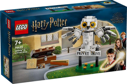 LEGO Hedwig™ bij Ligusterlaan 4 76425 Harry Potter LEGO HARRY POTTER @ 2TTOYS | Official LEGO shop😊🥰 LEGO €. 16.48