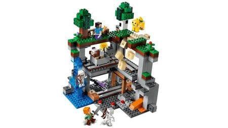 LEGO Het allereerste Minecraft avontuur 21169 Minecraft LEGO MINECRAFT @ 2TTOYS LEGO €. 49.99