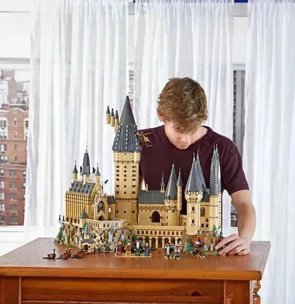 LEGO Hogwarts Castle 71043 Harry Potter LEGO HARRY POTTER @ 2TTOYS | Official LEGO shop😊🥰 LEGO €. 469.99