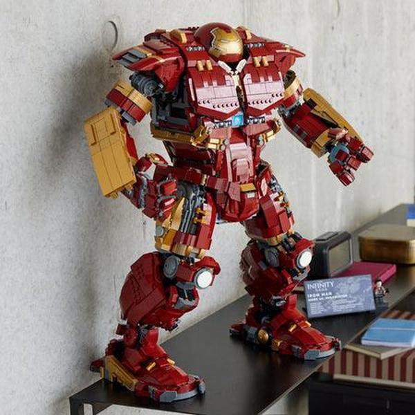 LEGO Hulkbuster 76210 Superheroes Bouwsets @ 2TTOYS | Official LEGO shop😊🥰 LEGO €. 499.99