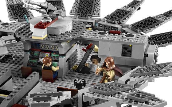 LEGO Millennium Falcon 7965 Star Wars - Episode IV LEGO Star Wars - Episode IV @ 2TTOYS | Official LEGO shop😊🥰 LEGO €. 139.99