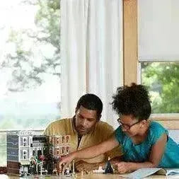 LEGO Modulaire Gebouwenset 10255 Creator Expert (€. 17,50 per week + €. 50,00 borg) LEGO CREATOR EXPERT MODULAIR @ 2TTOYS | Official LEGO shop😊🥰 LEGO €. 17.50