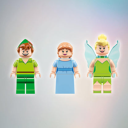 LEGO Peter Pan en Wendy vliegen over Londen 43232 Disney LEGO DISNEY @ 2TTOYS LEGO €. 69.99