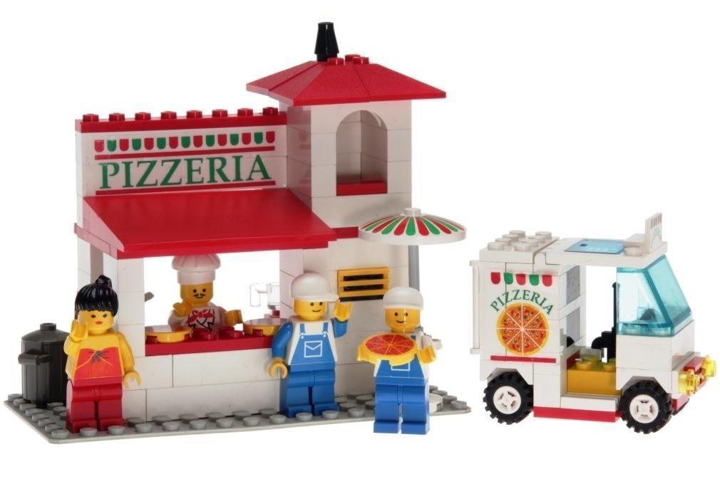 LEGO Pizza-To-Go 10036 Town LEGO Town @ 2TTOYS | Official LEGO shop😊🥰 LEGO €. 16.99