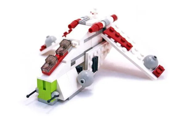 LEGO Republic Gunship 4490 Star Wars - Mini Building Set LEGO Star Wars - Mini Building Set @ 2TTOYS | Official LEGO shop😊🥰 LEGO €. 7.00