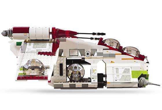 LEGO Republic Gunship 7163 Star Wars - Episode II LEGO Star Wars - Episode II @ 2TTOYS | Official LEGO shop😊🥰 LEGO €. 82.49