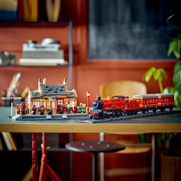 LEGO Zweinstein Express en Zweinsveld station 76423 Harry Potter LEGO HARRY POTTER @ 2TTOYS | Official LEGO shop😊🥰 LEGO €. 134.99